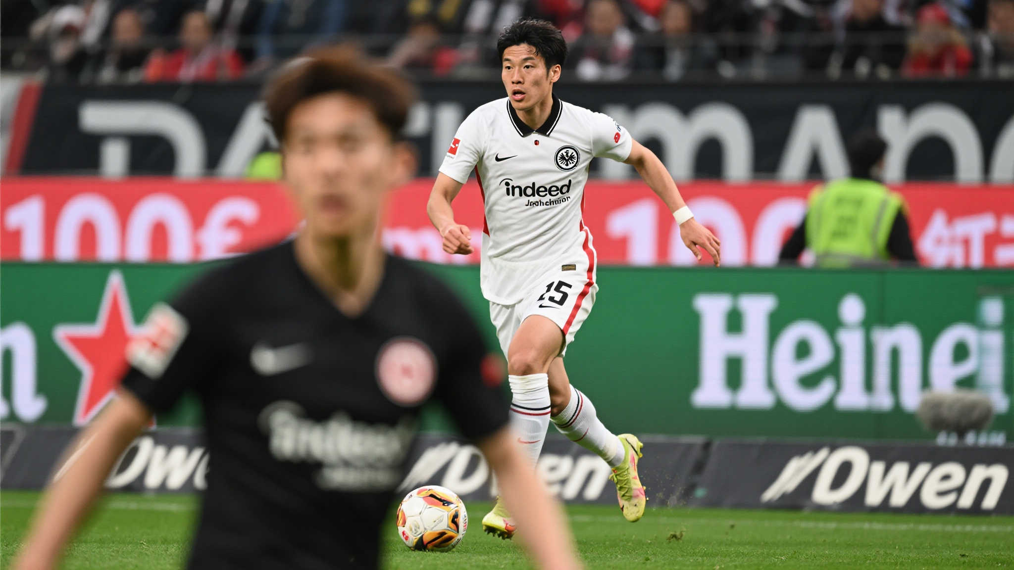 板仓滉引发法兰克福兴趣,解约金达千万欧元 板仓滉引发法兰克福兴趣,解约金达千万欧元